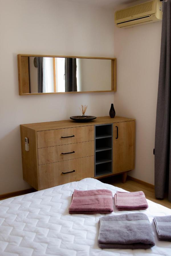 Port Natura Apartment Varna Buitenkant foto